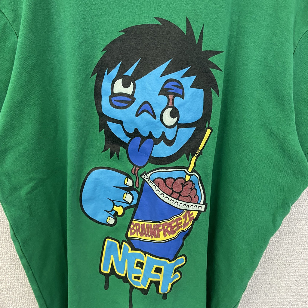 古着 used　NEFF 半袖イラストTシャツ　緑　グリーン　キャラクタープリント　ストリート　モンスター　個性的　Lサイズ
