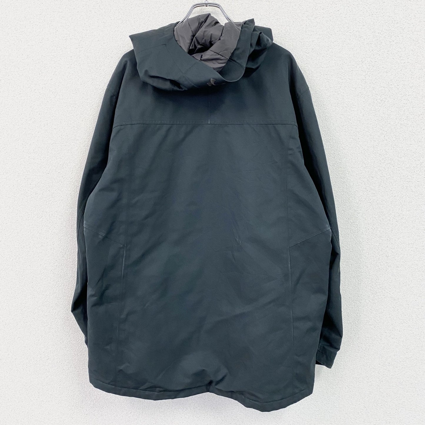 UNDER ARMOUR　アンダーアーマー　フルジップジャケット　黒　ブラック　2XLサイズ