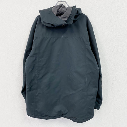 UNDER ARMOUR　アンダーアーマー　フルジップジャケット　黒　ブラック　2XLサイズ