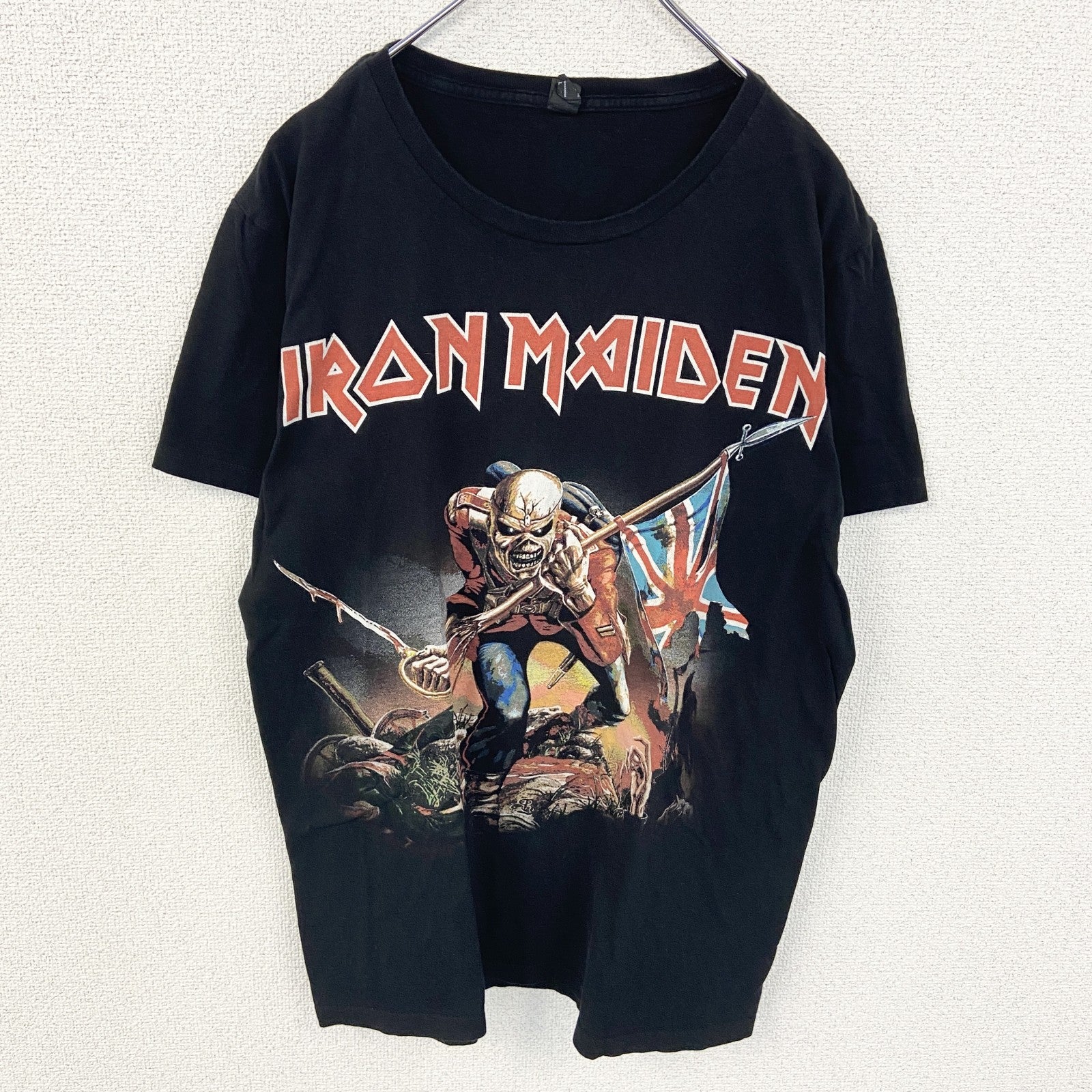 古着 used　IRON MAIDEN　アイアンメイデン　半袖バンドTシャツ　黒　ブラック　メタルバンド　ロック系　Lサイズ　