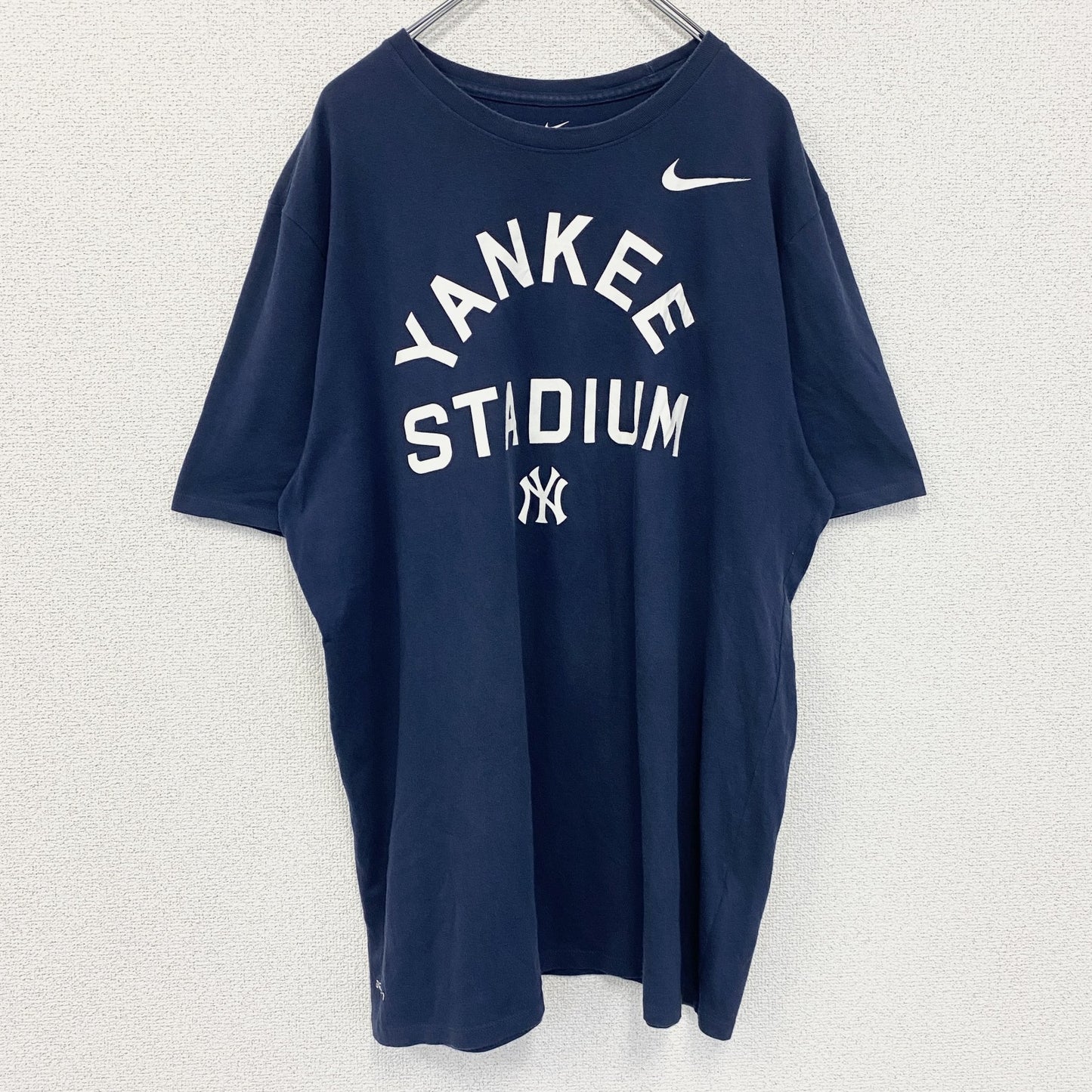 古着 used　NIKE ナイキ　半袖プリントTシャツ　MLB　ニューヨークヤンキース　NY　スウッシュロゴ　ネイビー　XXL