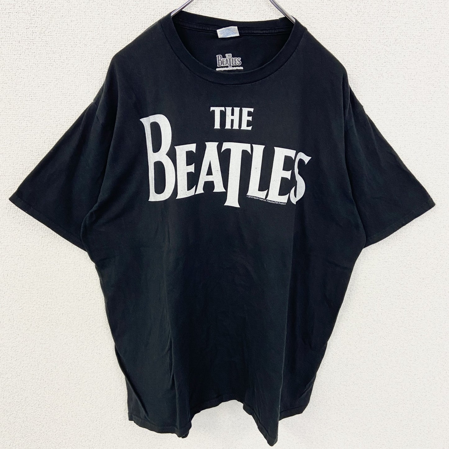 古着 used　THE BEATLES　ビートルズ　半袖バンドＴシャツ　ロゴプリント　黒　ブラック　 クルーネック　ロックT