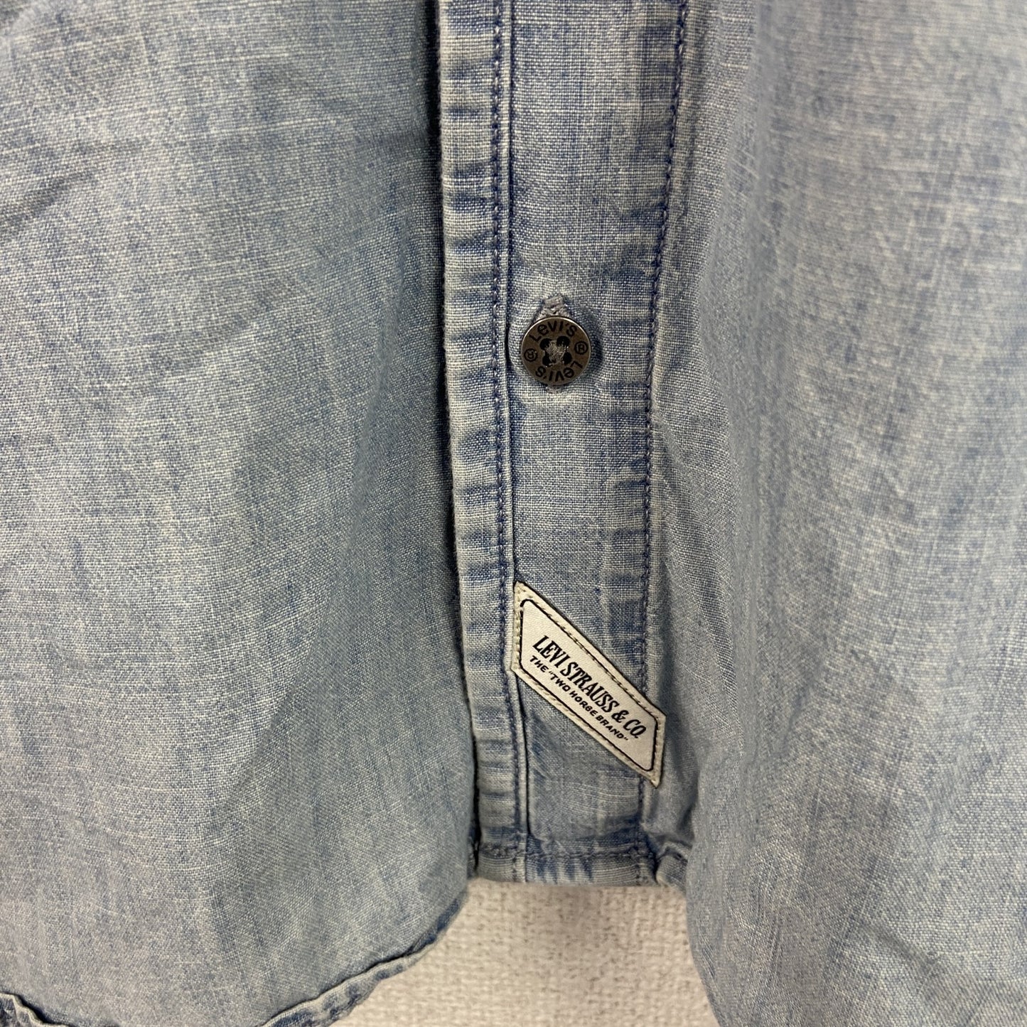 Levi's　リーバイス　長袖デニムシャツ　インディゴブルー　Mサイズ