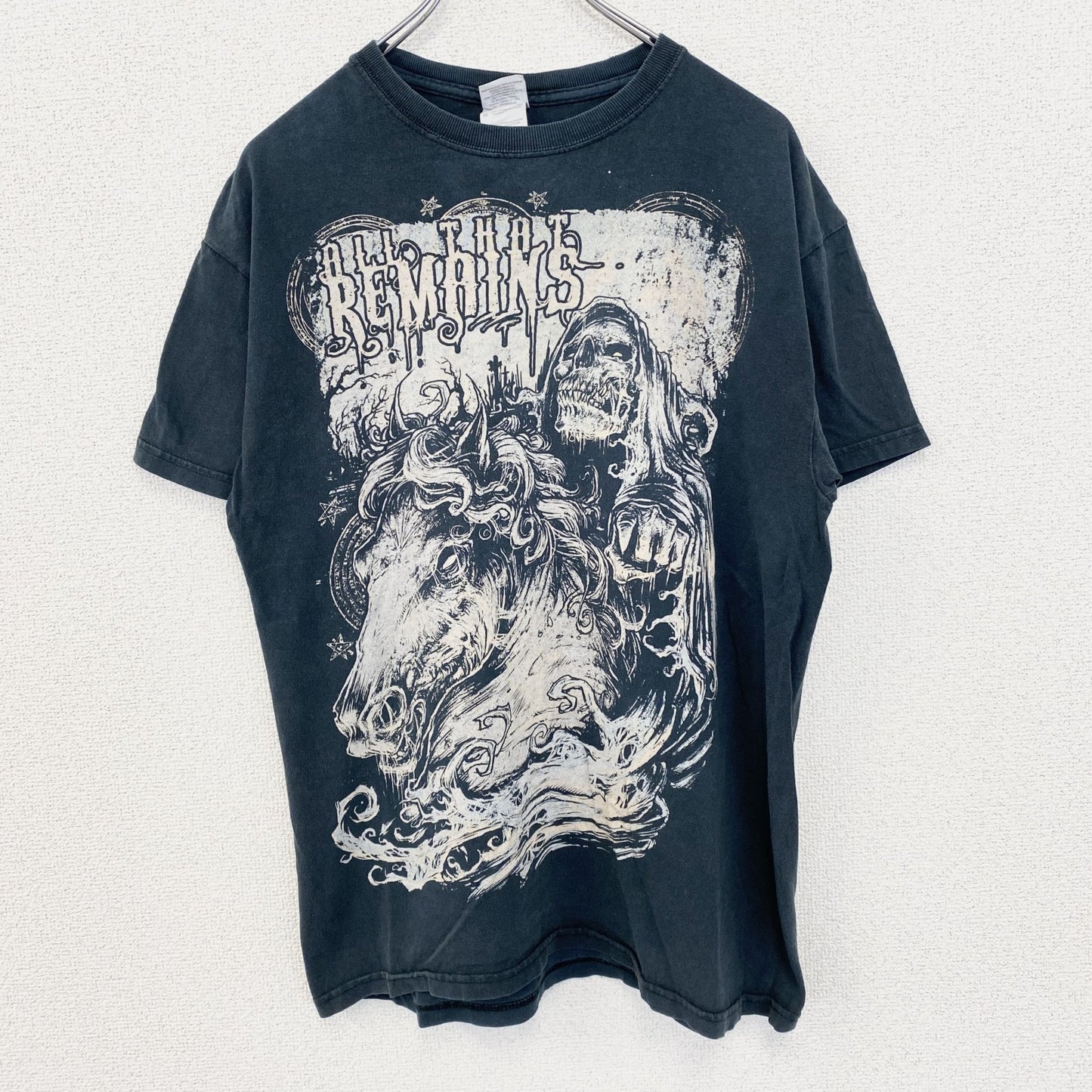 古着 used　GILDAN ギルダン　半袖ビッグプリントTシャツ　スカル　馬　クルーネック　黒色　春夏服　レトロ　Mサイズ