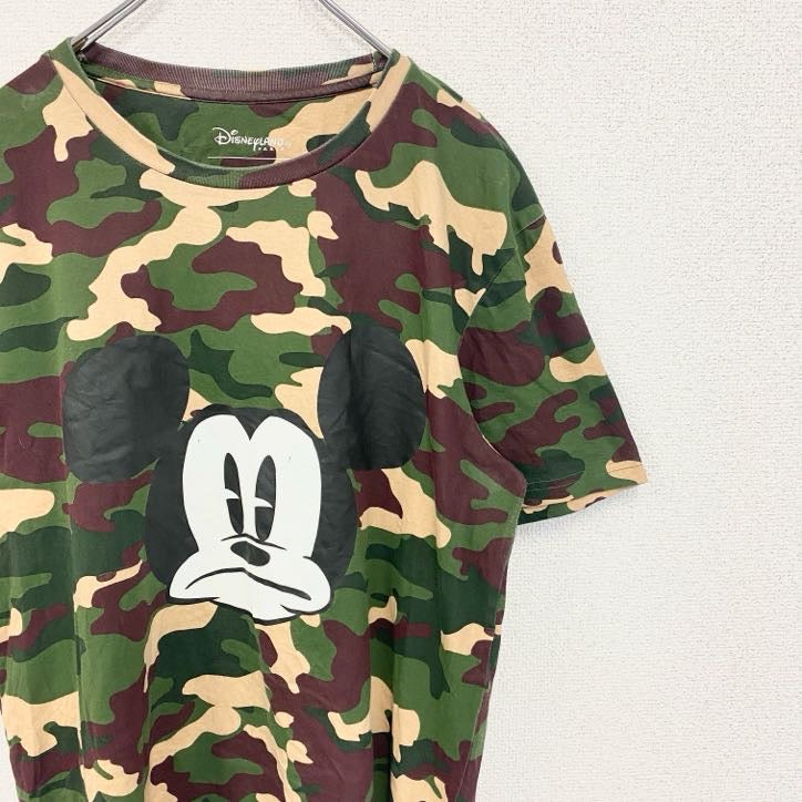 古着 used　Disney ディズニー　半袖迷彩柄ミッキープリントTシャツ　クルーネック　レトロ　刺繍ロゴ　カモ柄　Mサイズ