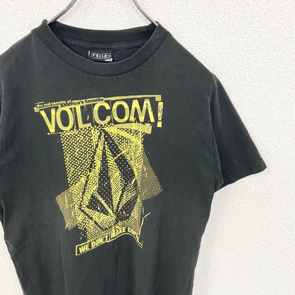 古着 used　VOLCOM　ボルコム　半袖ロゴプリントＴシャツ　黒　ブラック　レトロデザイン　ストリート　クルーネック　Sサイズ