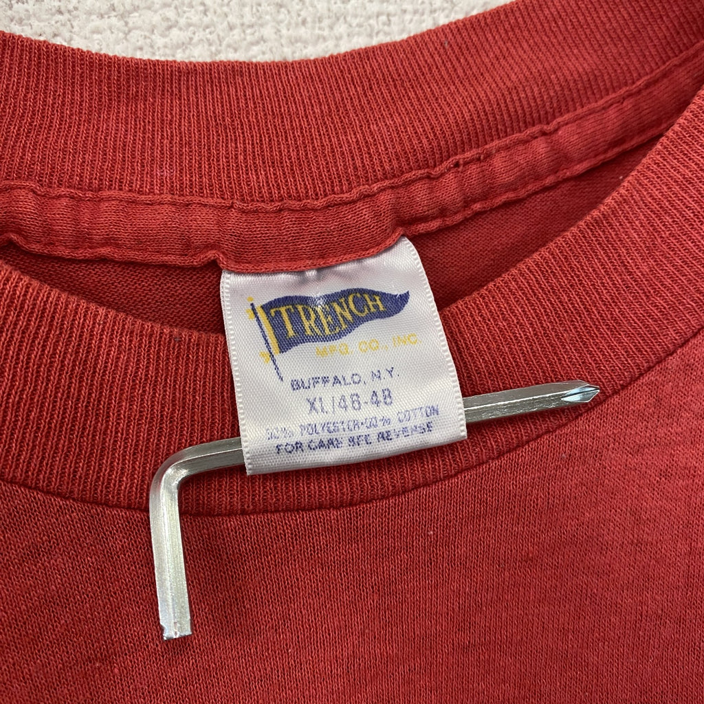 90s　TRENCH　NFL　バッファロービルズ　半袖プリントTシャツ　シングルステッチ　アーチプリント　赤　レッド　XLサイズ