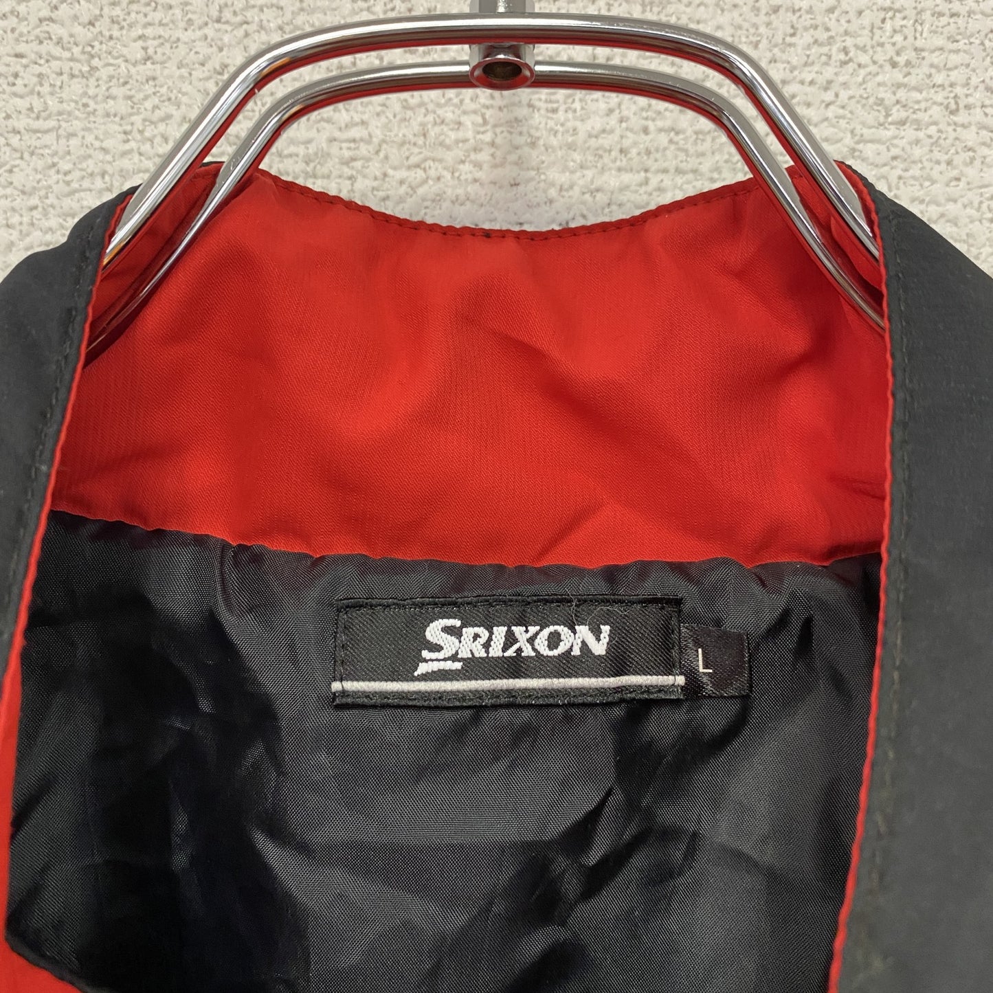SRIXON　スリクソン　ジャージセットアップ　トラックジャケット　トラックパンツ　中綿入り　刺繍ロゴ　黒　ブラック　Lサイズ