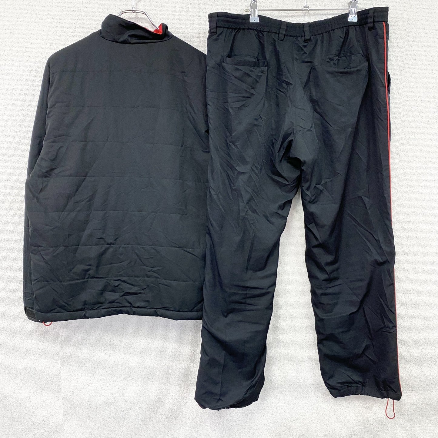 SRIXON　スリクソン　ジャージセットアップ　トラックジャケット　トラックパンツ　中綿入り　刺繍ロゴ　黒　ブラック　Lサイズ