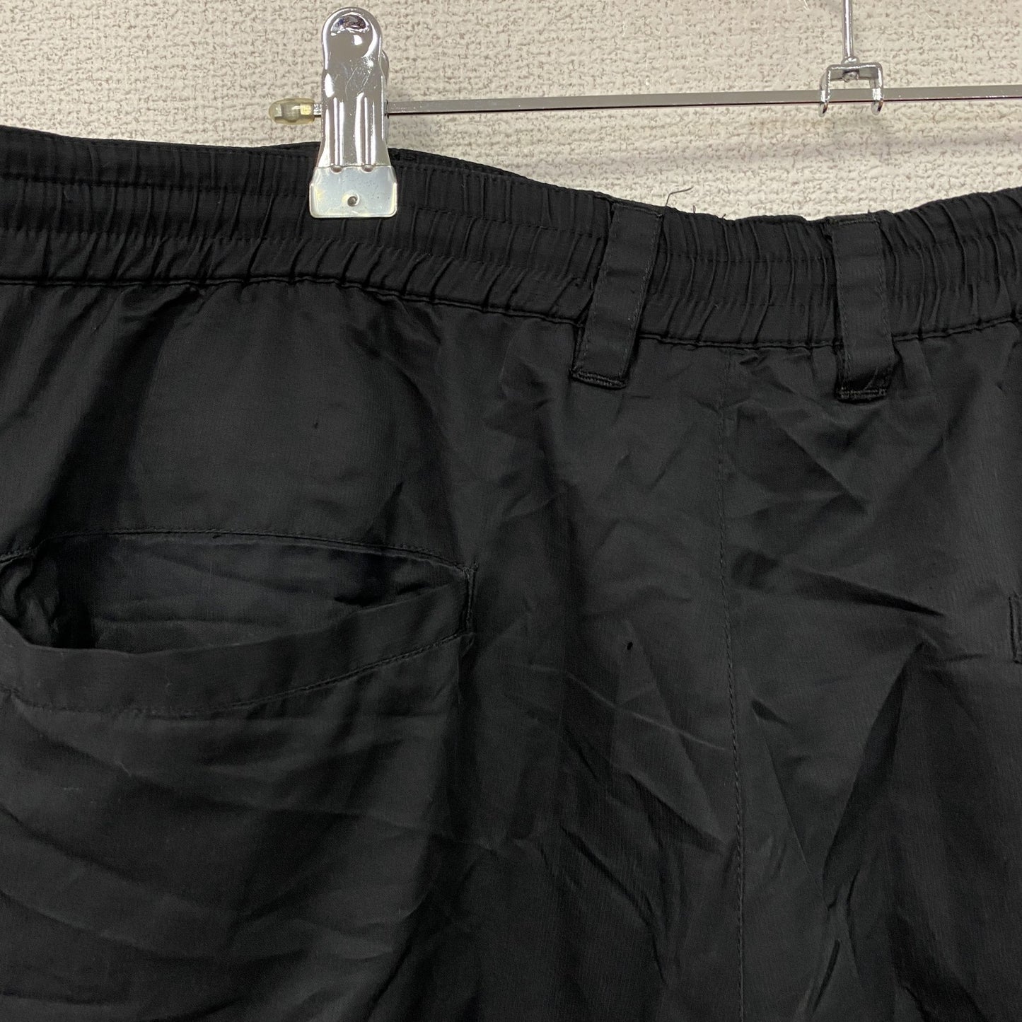 SRIXON　スリクソン　ジャージセットアップ　トラックジャケット　トラックパンツ　中綿入り　刺繍ロゴ　黒　ブラック　Lサイズ