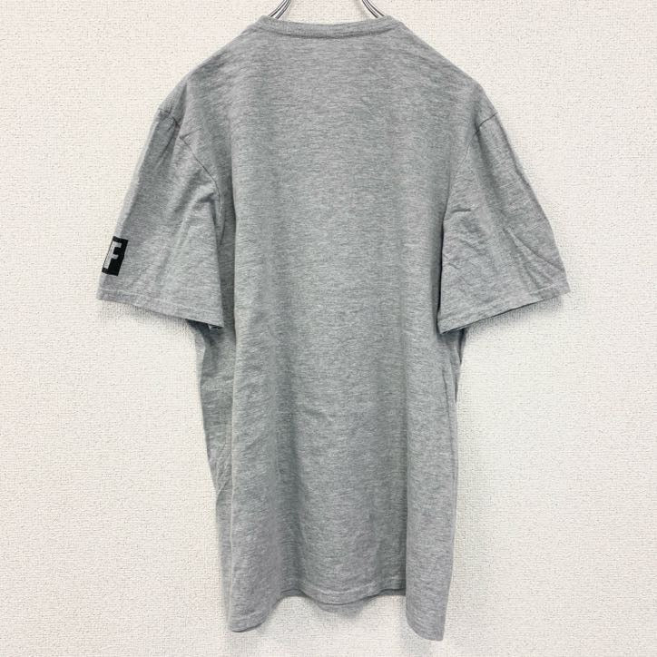 古着 used　Disney ディズニー　半袖ミッキーマウスプリントTシャツ　迷彩柄　クルーネック　グレー　レトロ　Mサイズ　