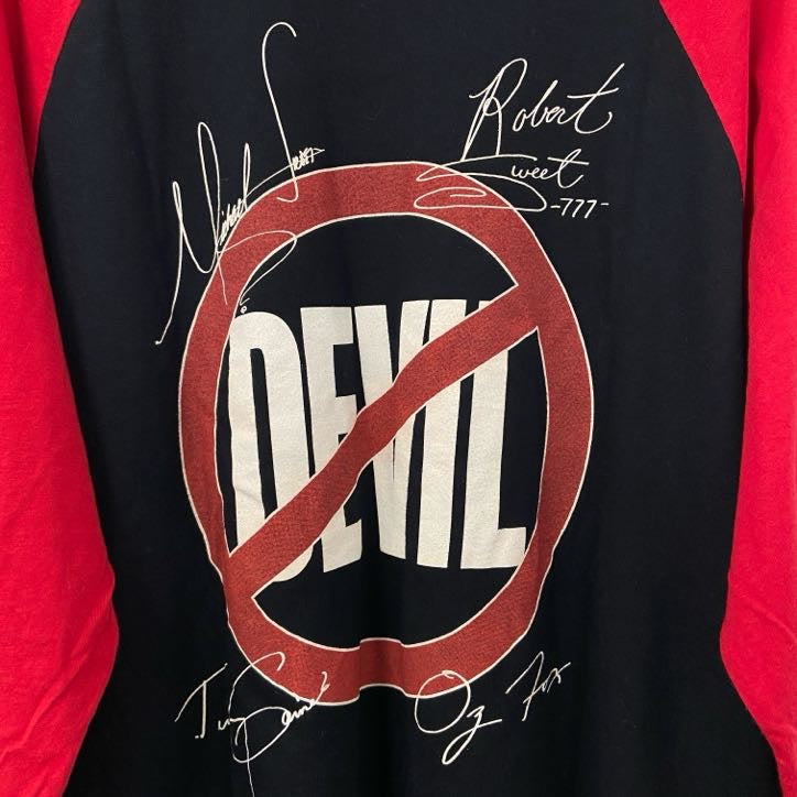 古着 used　Stryper ストライパー　長袖バンドTシャツ　黒　ブラック　赤　ラグランスリーブ　ロック　ヘビメタ　Lサイズ