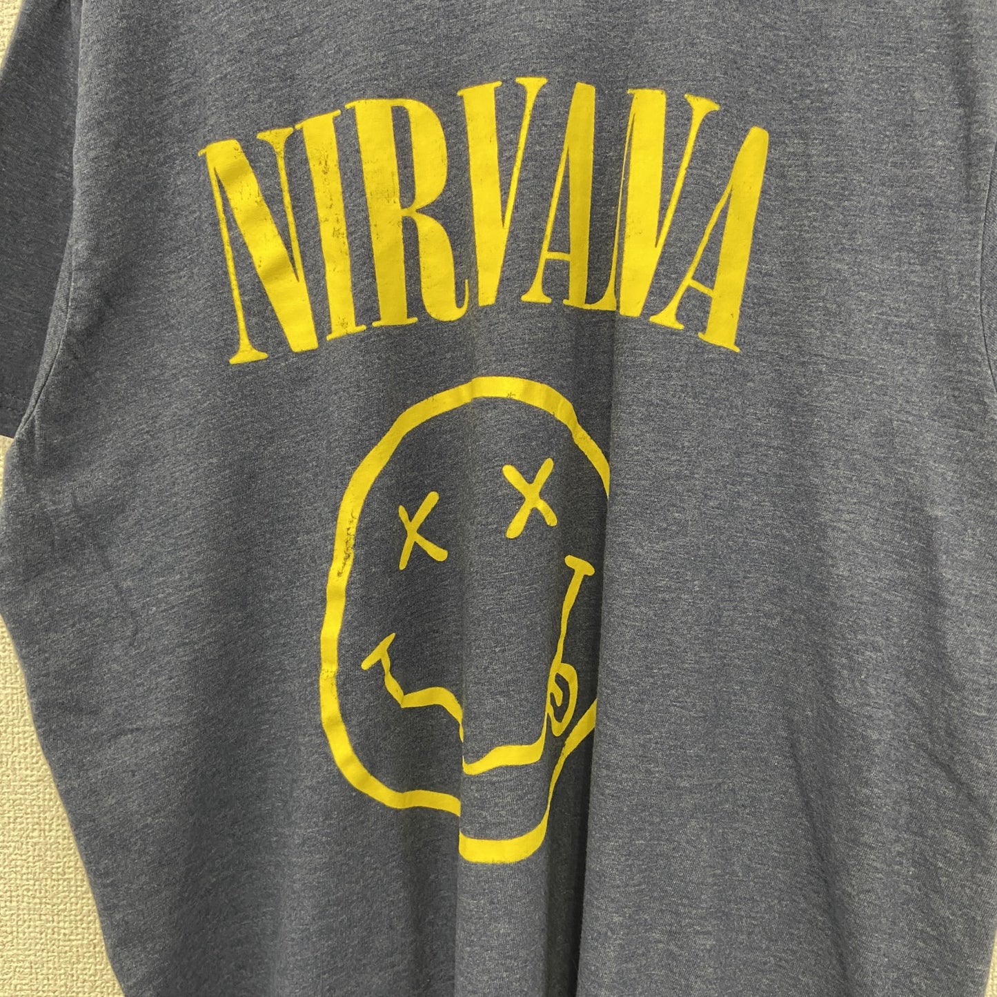 古着 used　NIRVANA ニルヴァーナ　半袖バンドTシャツ　ネイビー　紺　ロゴプリント　クーネック　レトロ　2XLサイズ