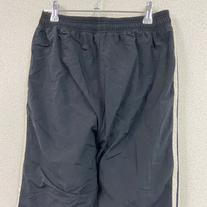 adidas　アディダス　トラックパンツ/ナイロンパンツ　黒　ブラック　M～Lサイズ