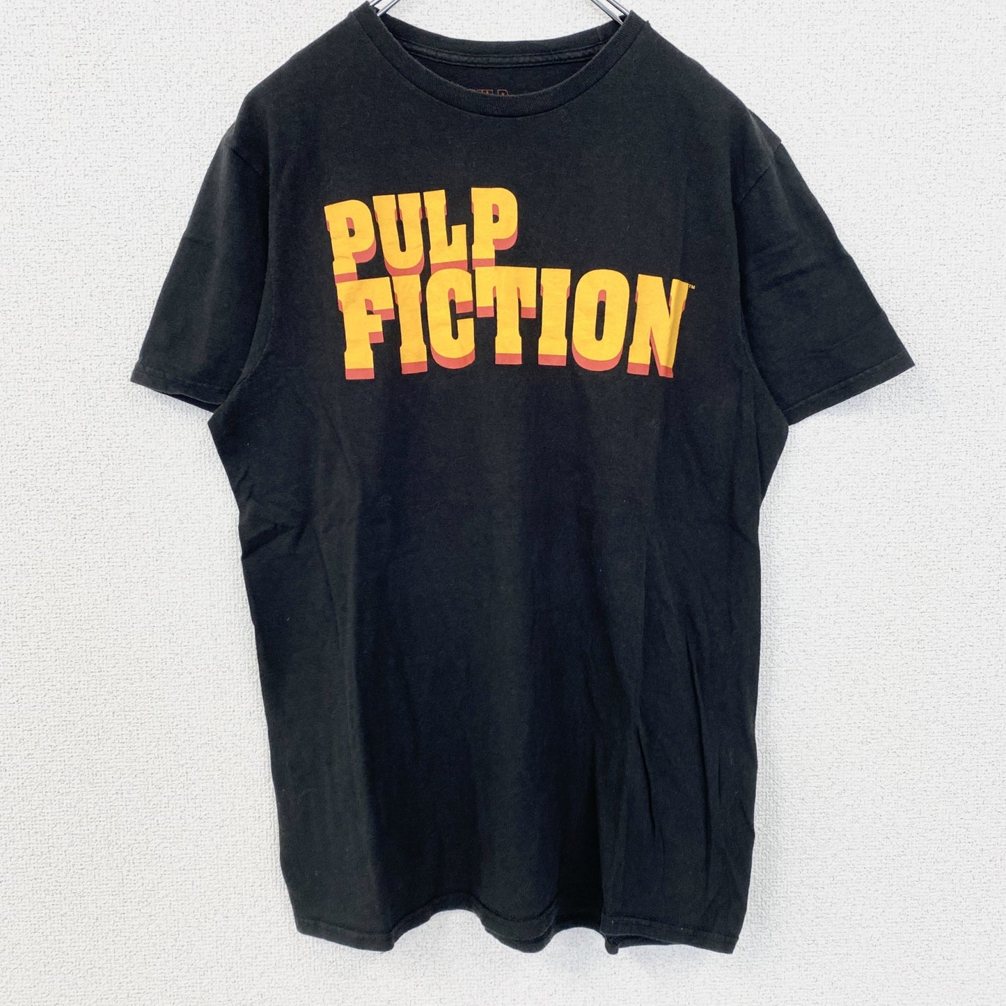 古着 used　PULP FICTION　半袖ムービープリントTシャツ　レトロデザイン　クルーネック　黒　ブラック　Mサイズ