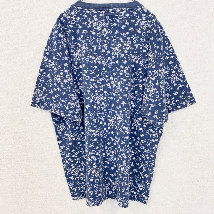 古着 used　Heroes＆Hunters　半袖柄プリントビッグTシャツ　お花　レトロデザイン　クルーネック　ブルー　XLサイズ