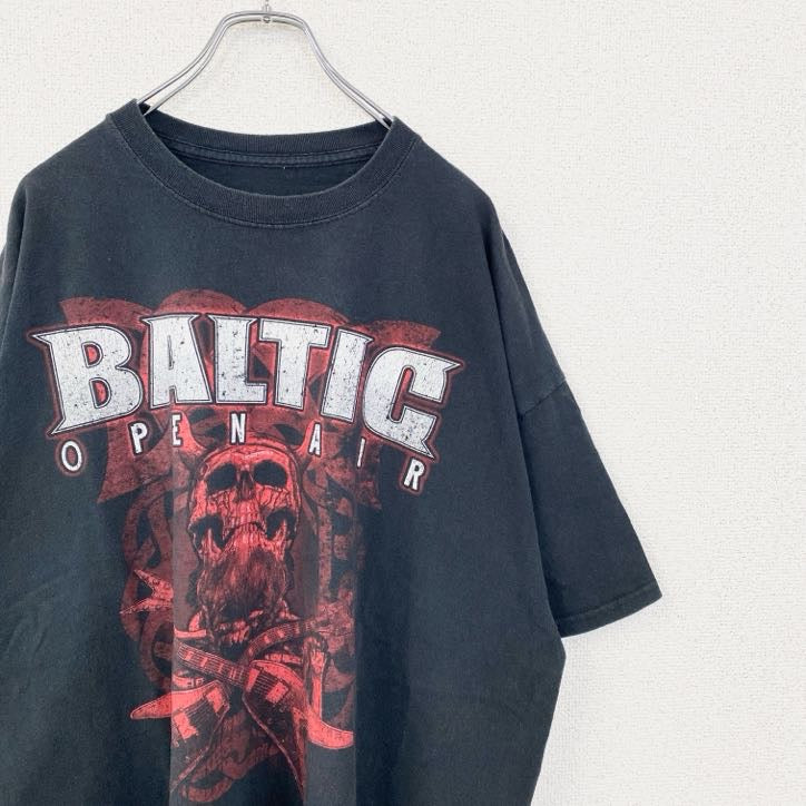 古着 used　半袖プリントTシャツ　レトロデザイン　クルーネック　BALTIC　骸骨　メタル　黒　ブラック　