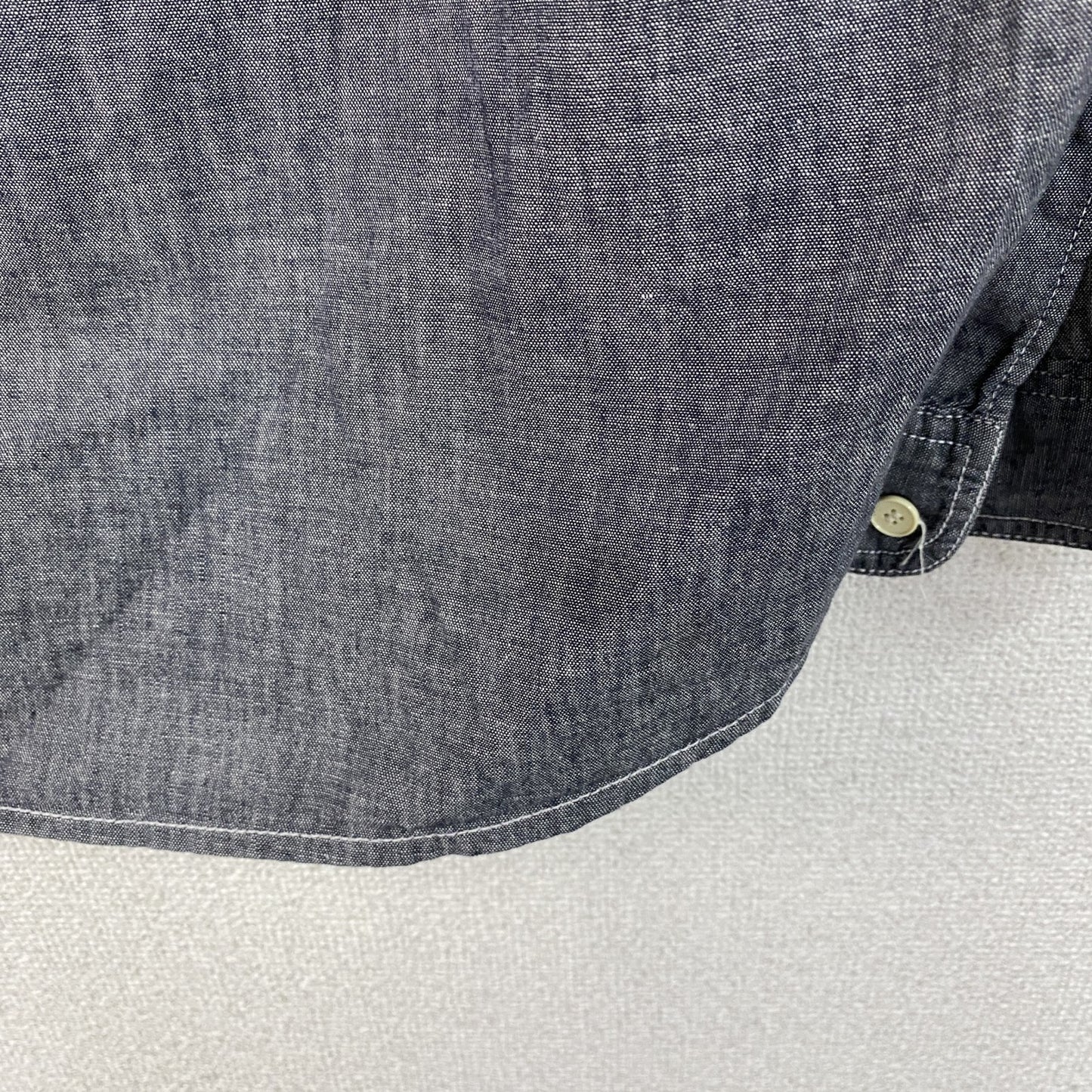 90s　BENETTON　ベネトン　長袖シャンブレーシャツ　ジップポケット　2つポケット　ヴィンテージ　灰色　グレー　Sサイズ