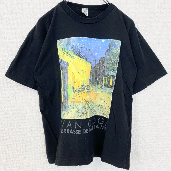 古着 used　ALMA MATER　半袖プリントTシャツ　レトロデザイン　クルーネック　ゴッホ　夜のカフェテラス　黒　ブラック