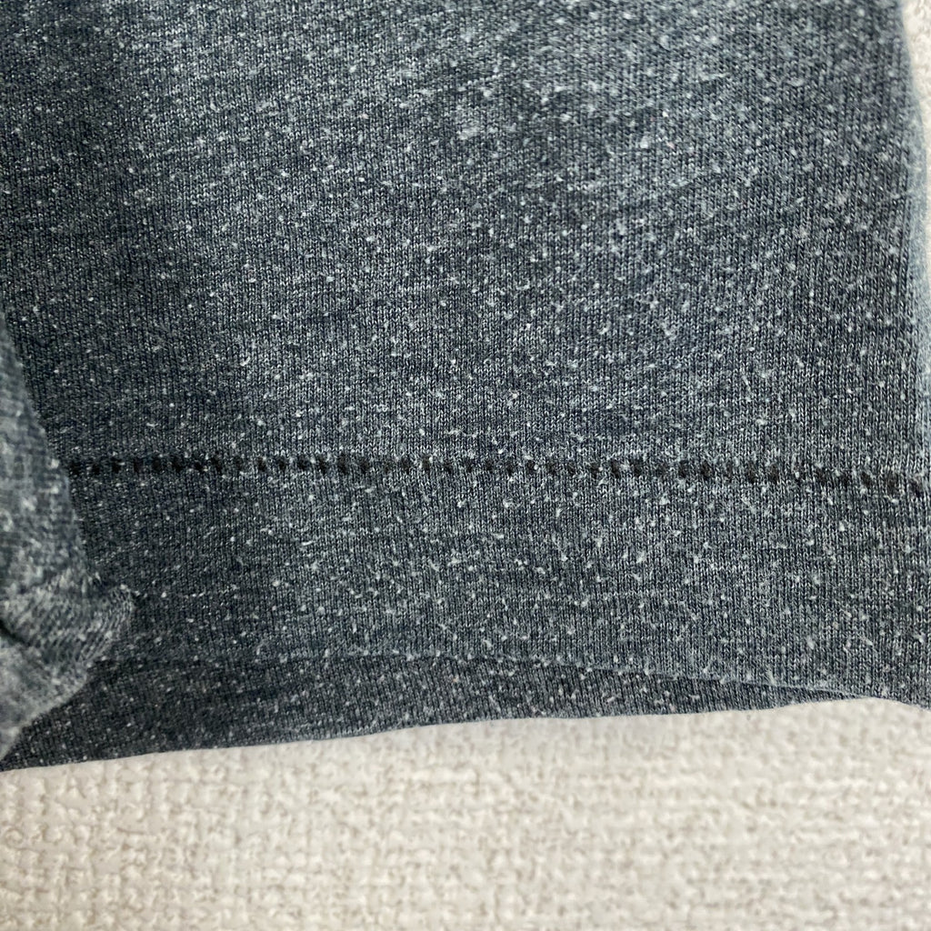 古着 used　半袖バンドプリントTシャツ　Handsome Furs　レトロデザイン　クルーネック　ダークグレー　Sサイズ