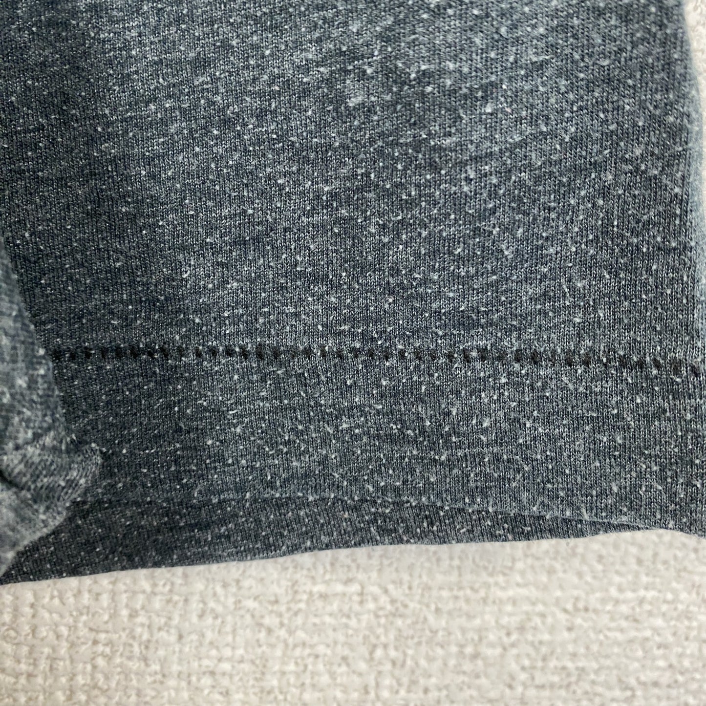 古着 used　半袖バンドプリントTシャツ　Handsome Furs　レトロデザイン　クルーネック　ダークグレー　Sサイズ