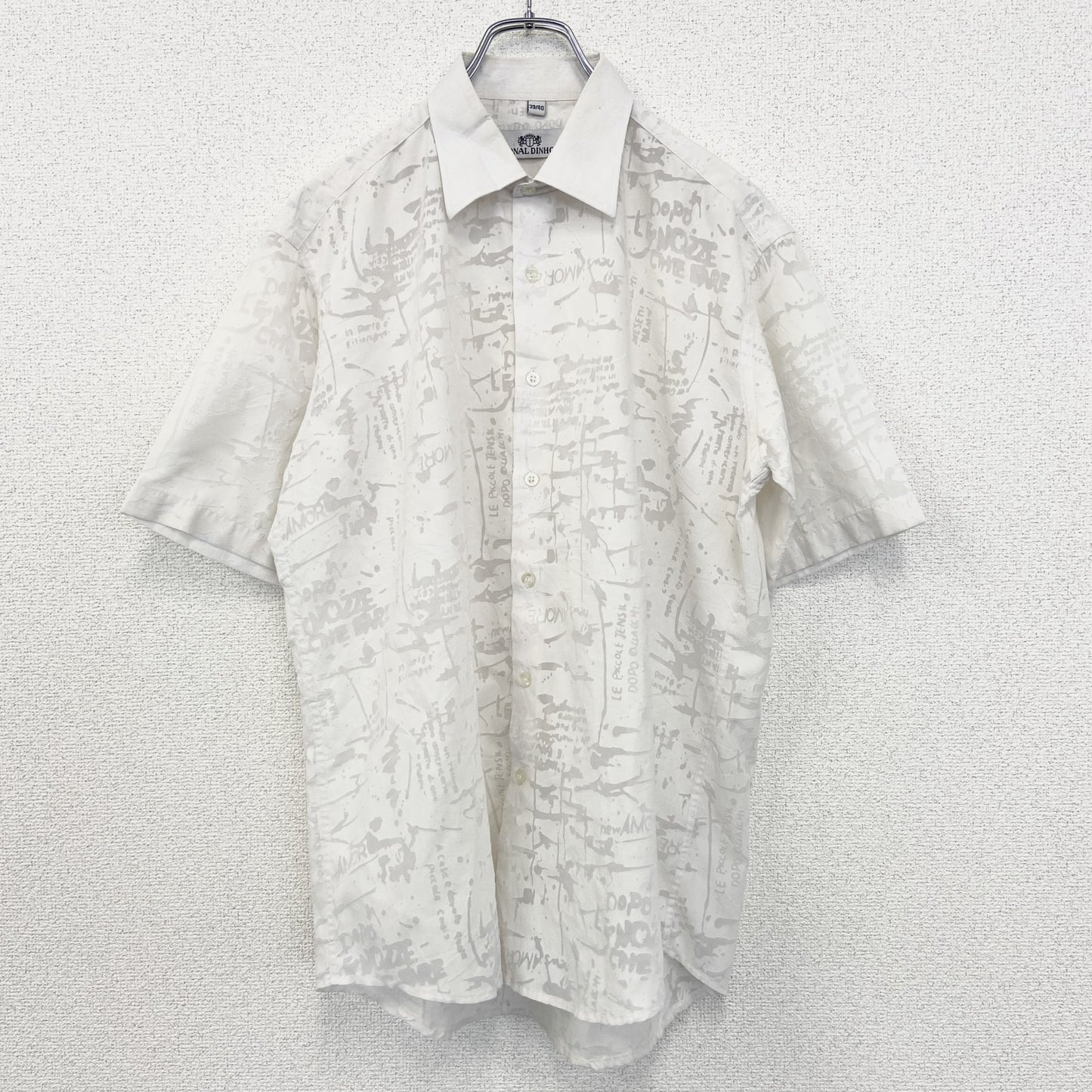 古着 used　RONAL DINHO　ランダムプリント　カジュアル半袖シャツ　ホワイト　白　レトロデザイン　Lサイズ
