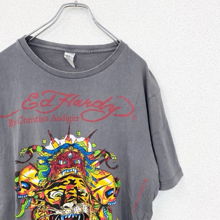 古着 used　Ed Hardy　エドハーディー　半袖プリントTシャツ　寅年　クルーネック　レトロデザイン　グレー　XXLサイズ