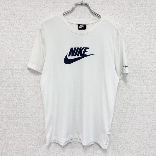 NIKE　ナイキ　半袖プリントＴシャツ　スウッシュ　デカロゴ　クルーネック　白　ホワイト　Lサイズ