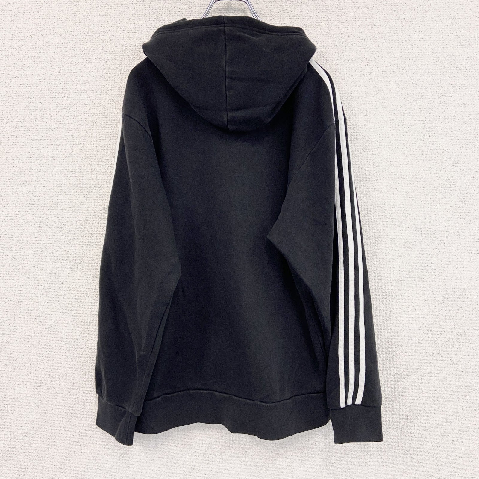 adidas　アディダス　スウェットパーカー/フーディー　パフォーマンスロゴ　黒　ブラック　Lサイズ