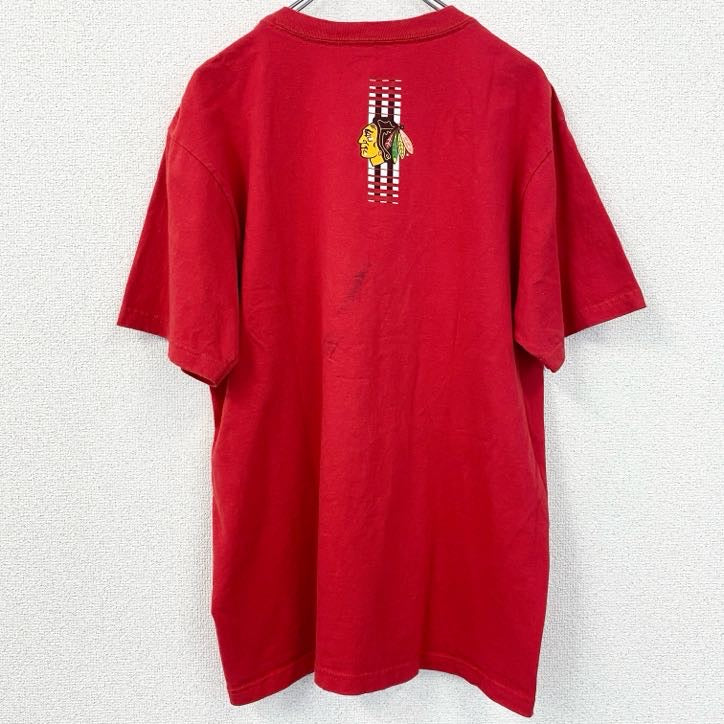 古着 used　Reebok　リーボック　半袖プリントTシャツ　赤　NHL シカゴ・ブラックホークス　アイスホッケー　XLサイズ