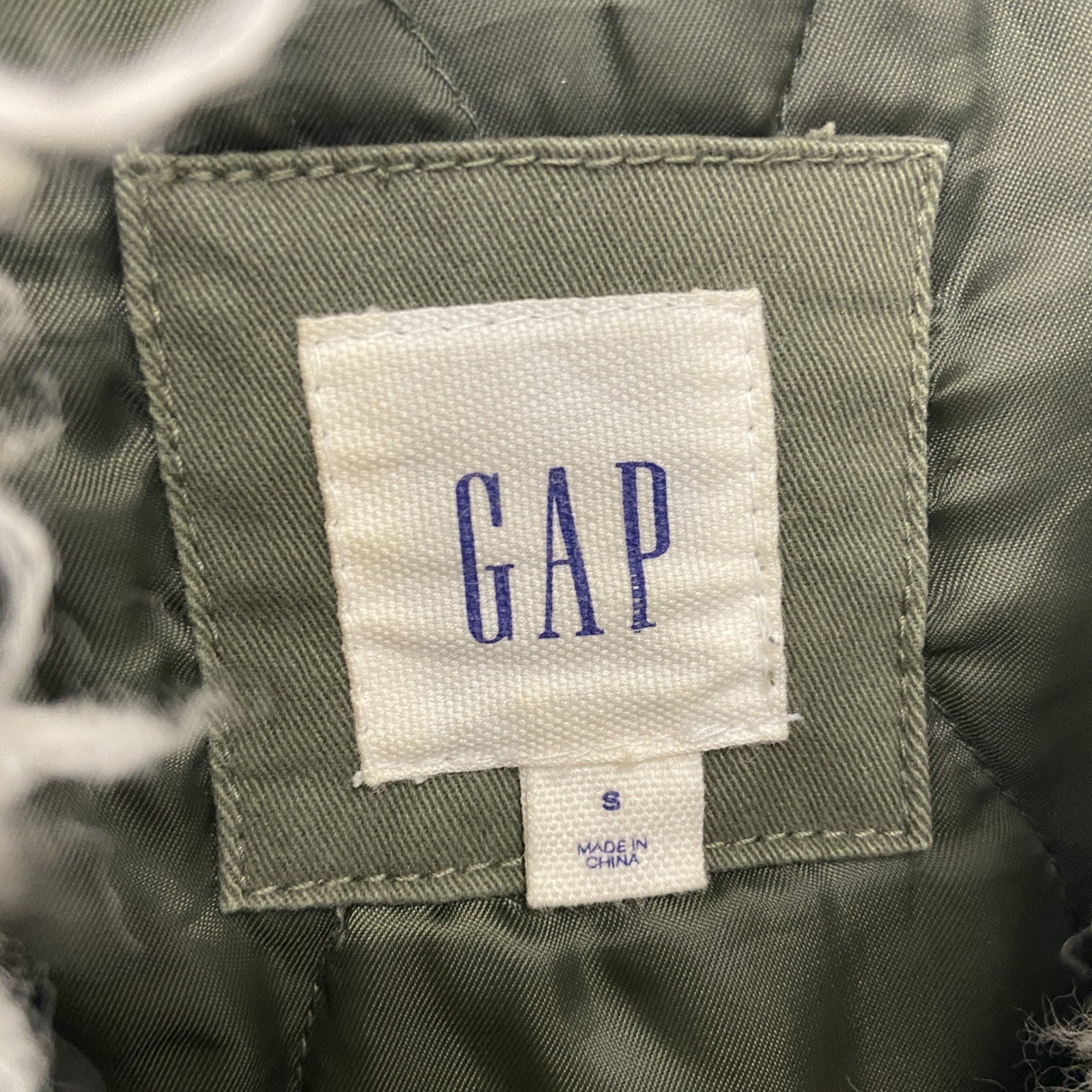 GAP　ギャップ　PRIMALOFT　モッズコート　ミリタリージャケット　ファー付き　カーキ　Sサイズ