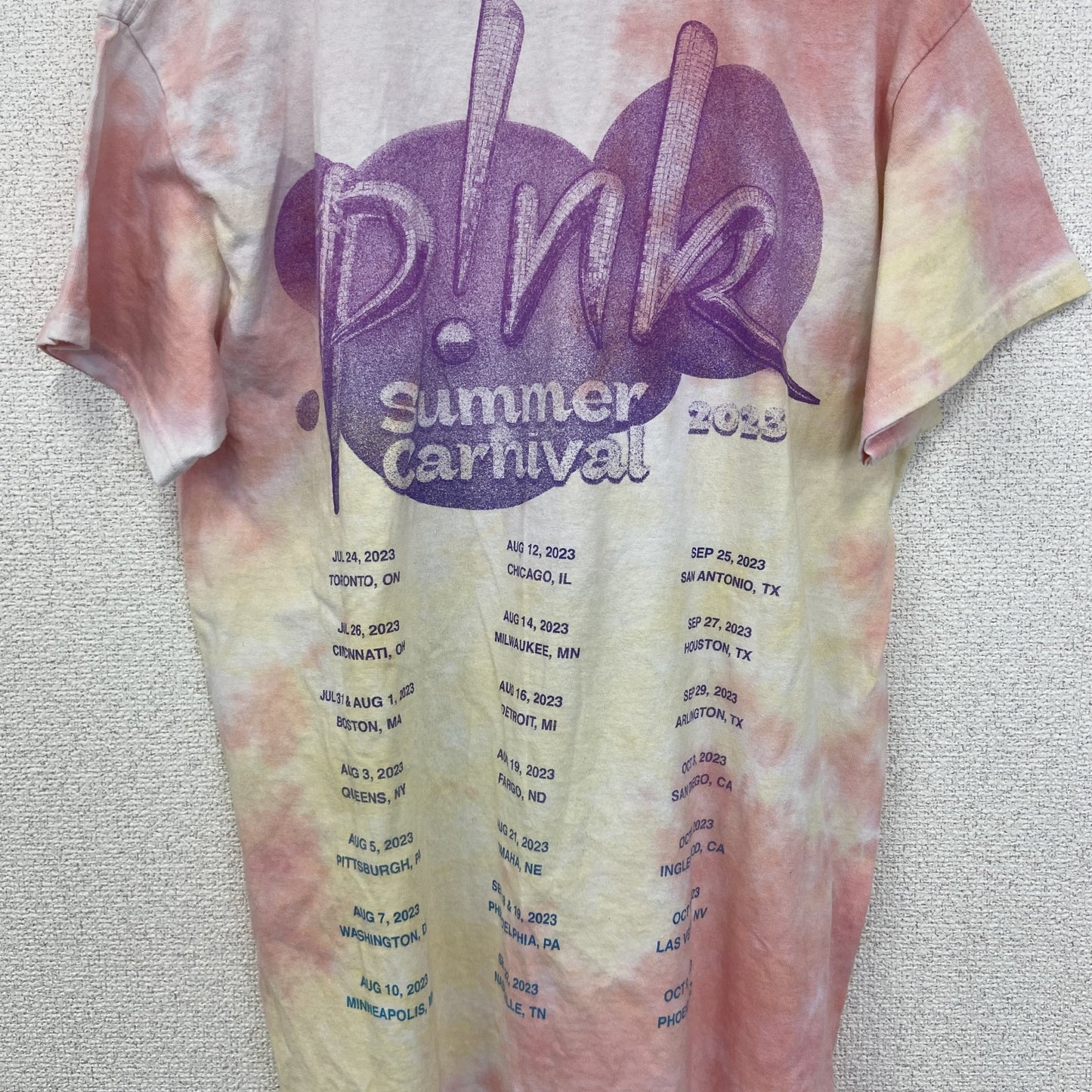 古着 used　P！NK　ピンク　半袖アーティストプリントTシャツ　ツアーT　タイダイ柄　海外限定　クルーネック　Mサイズ