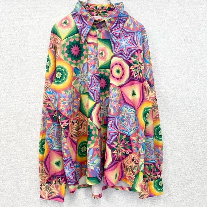 古着 used　長袖プリント柄シャツ　カラフル　Abstract Colorful　サイケデリック　総柄　アート　幾何学模様　