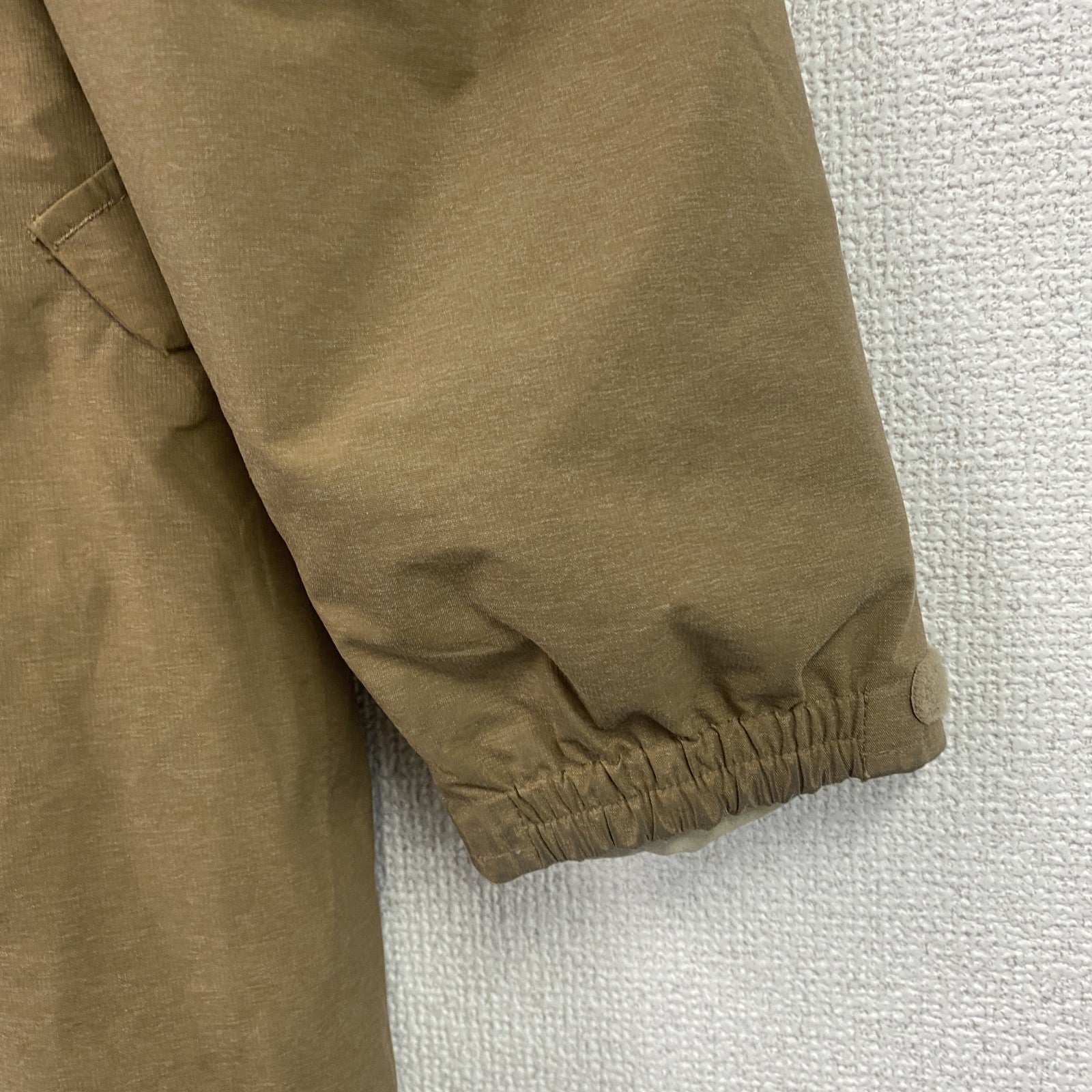 Columbia　コロンビア　ビューティフルヒルウィメンズジャケット　刺繍ロゴ　ベージュ　Sサイズ