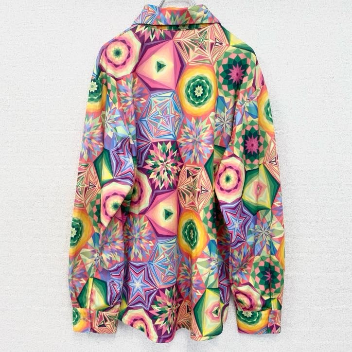 古着 used　長袖プリント柄シャツ　カラフル　Abstract Colorful　サイケデリック　総柄　アート　幾何学模様　