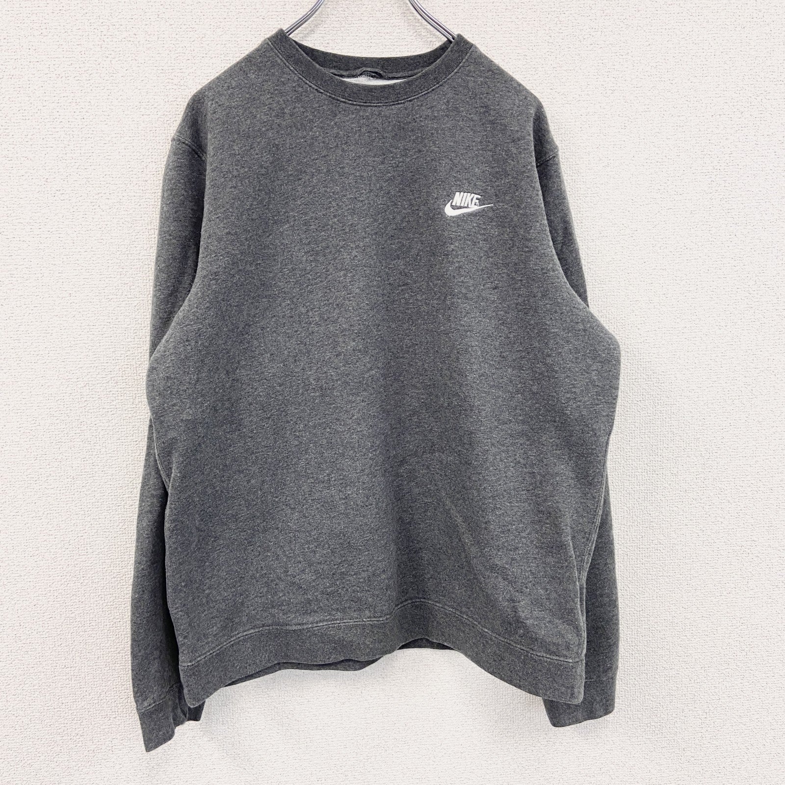 NIKE　ナイキ　スウェット/トレーナー　スウッシュ　灰色　グレー