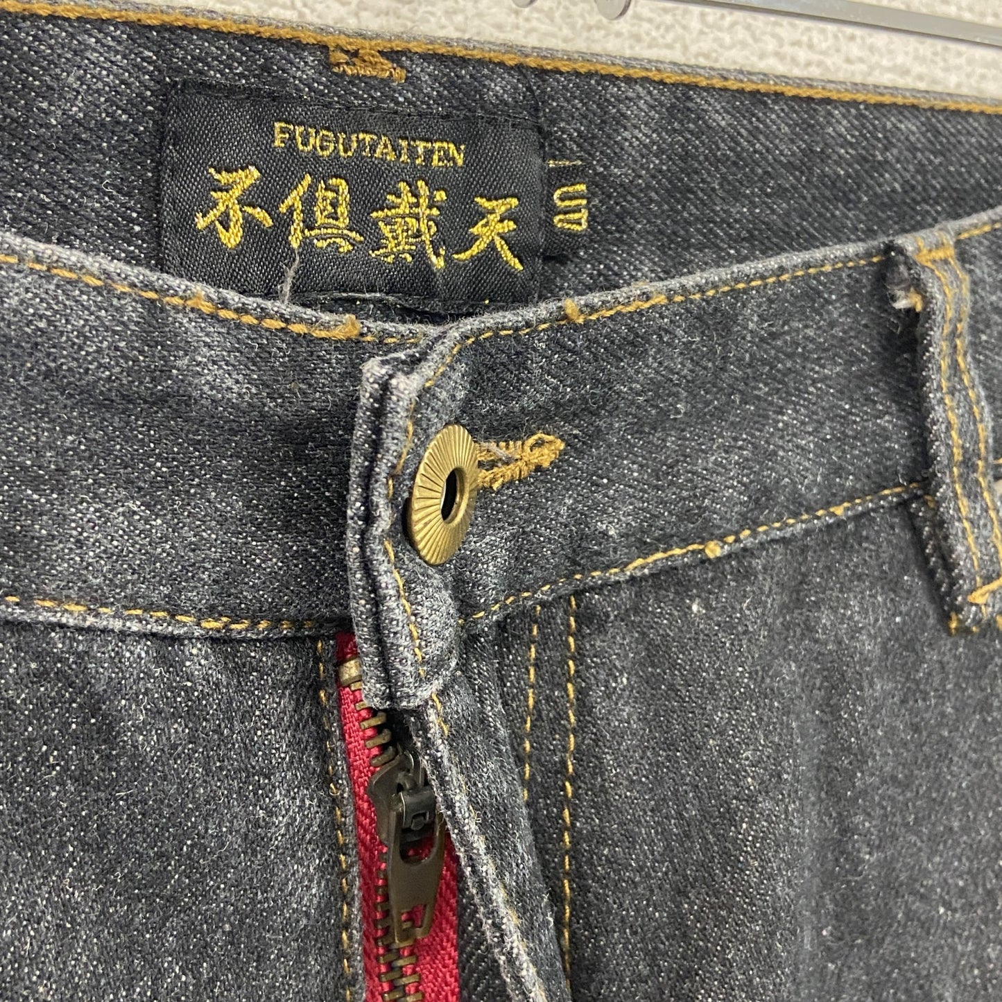 不俱戴天　フグタイテン　デニムパンツ/ジーンズ　刺繡　ジップフライ　黒　ブラック　W40サイズ