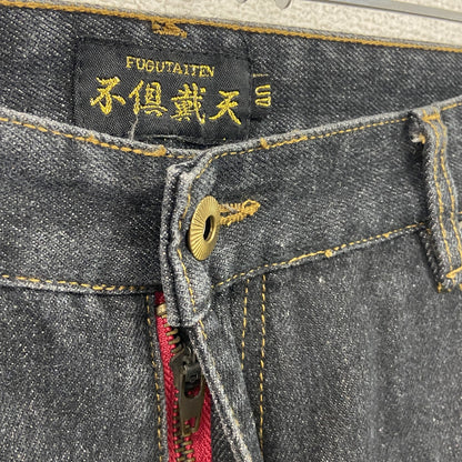 不俱戴天　フグタイテン　デニムパンツ/ジーンズ　刺繡　ジップフライ　黒　ブラック　W40サイズ