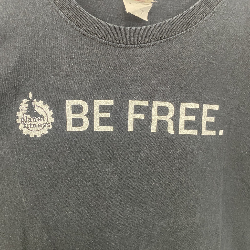 古着 used　フルーツオブザルーム　半袖クルーネックプリントTシャツ　フィットネス　BE FREE　黒　ブラック　Lサイズ