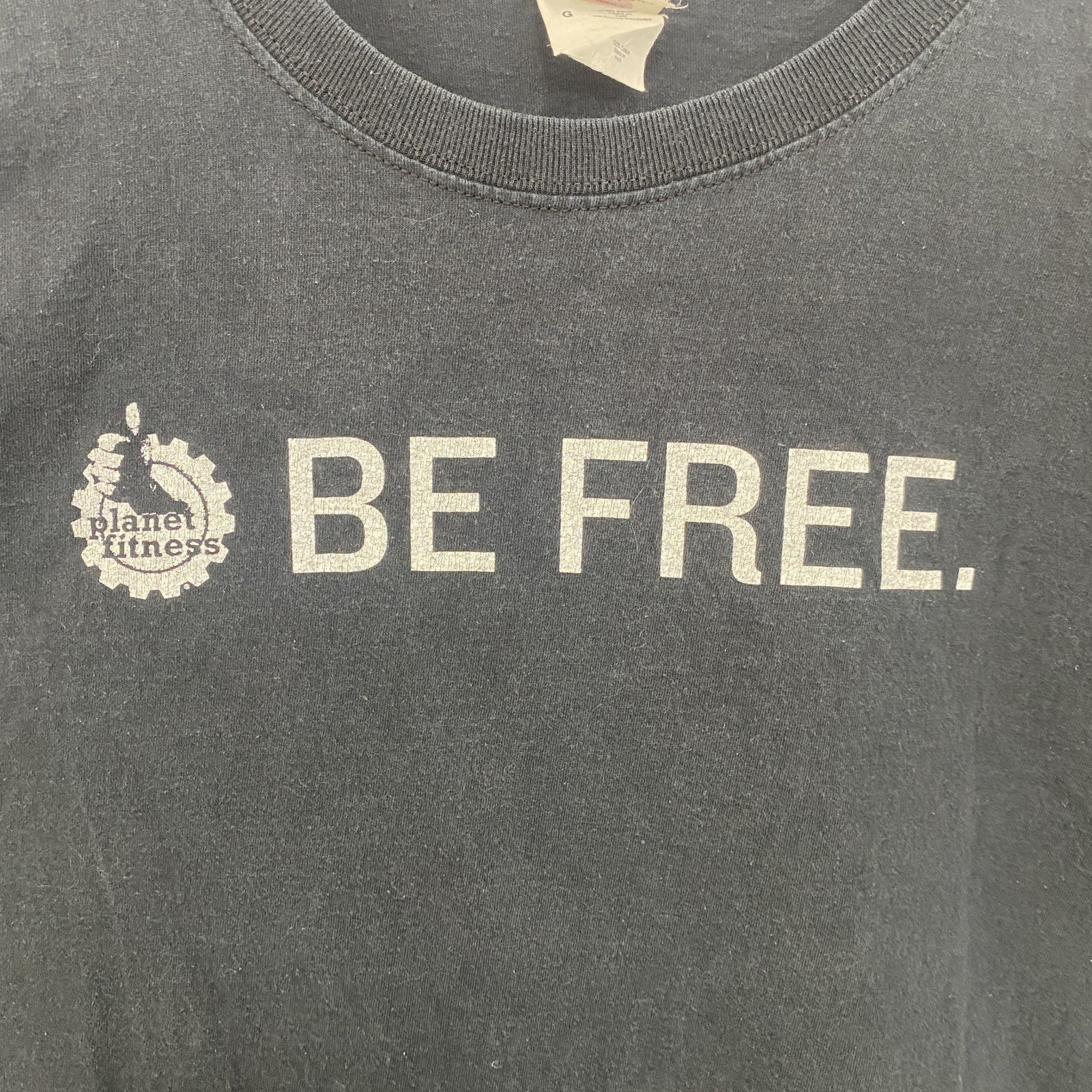 古着 used　フルーツオブザルーム　半袖クルーネックプリントTシャツ　フィットネス　BE FREE　黒　ブラック　Lサイズ