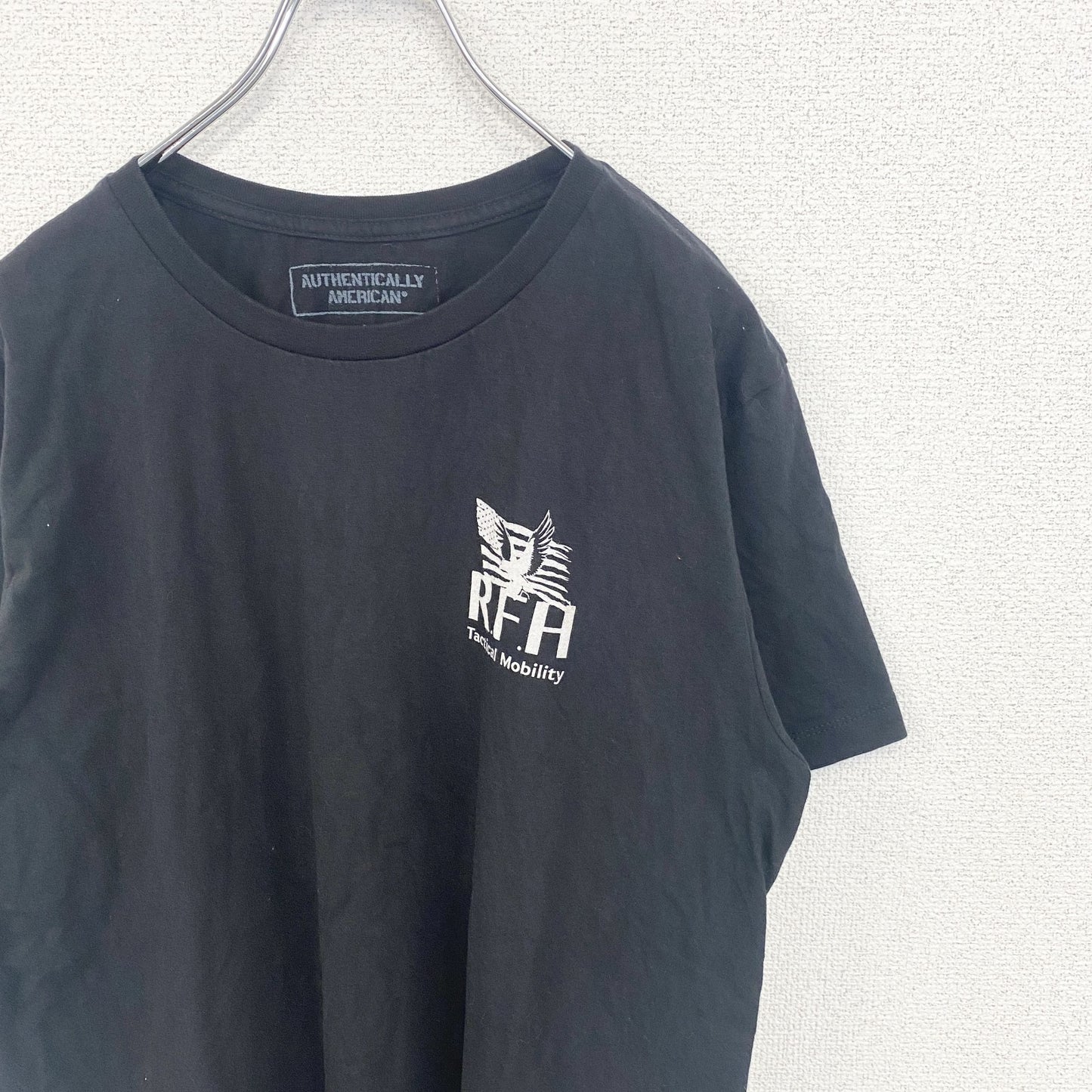 古着 used 　AUTHENTICALLY AMERICAN　半袖クルーネックTシャツ　バックプリント　自衛隊　黒　Lサイズ