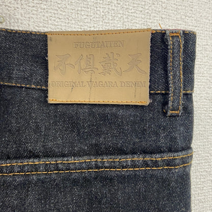 不俱戴天　フグタイテン　デニムパンツ/ジーンズ　刺繡　ジップフライ　黒　ブラック　W40サイズ