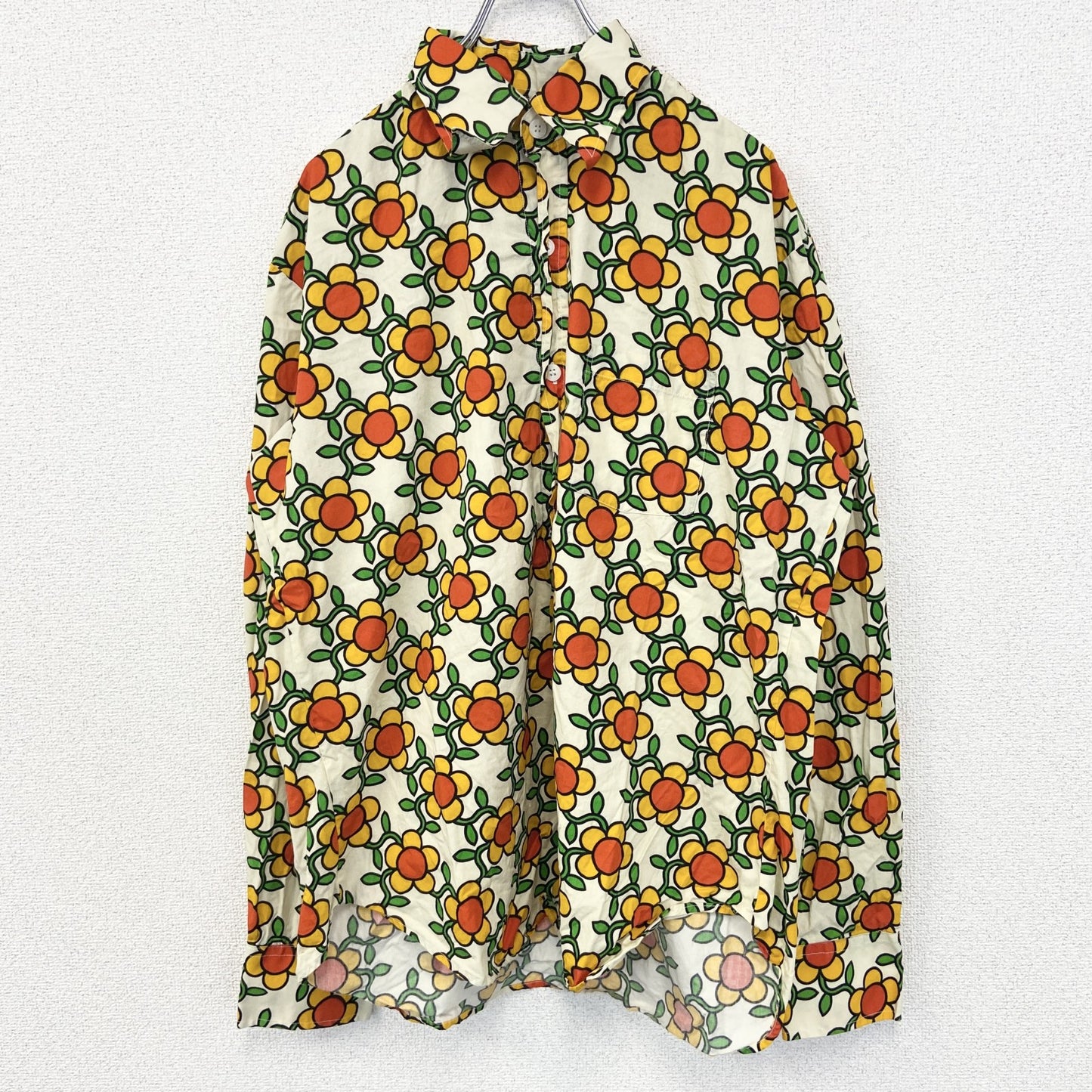 古着 used　chnaski チェナスキー　長袖総柄シャツ　個性的　花柄　ポッケ付き　レトロデザイン　Lサイズ