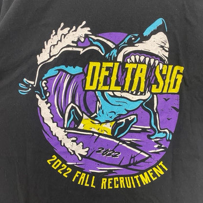 古着 used　GILDAN　ギルダン　半袖デザインTシャツ　バックプリント　サメ　DELTA SIG　黒　ブラック　Mサイズ