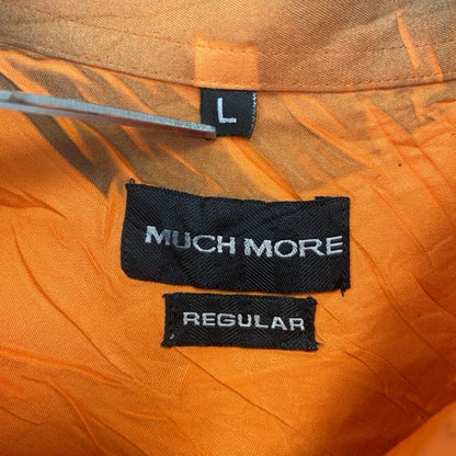 古着 used　MUCH MORE　長袖プリント柄シャツ　後染め加工　総柄　ツレトロデザイン　オレンジ　黒　ブラック