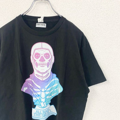 古着 used　Tultex　FORTNITE　フォートナイト　半袖プリントデザインTシャツ　キャラクター　スカル　黒　Lサイズ