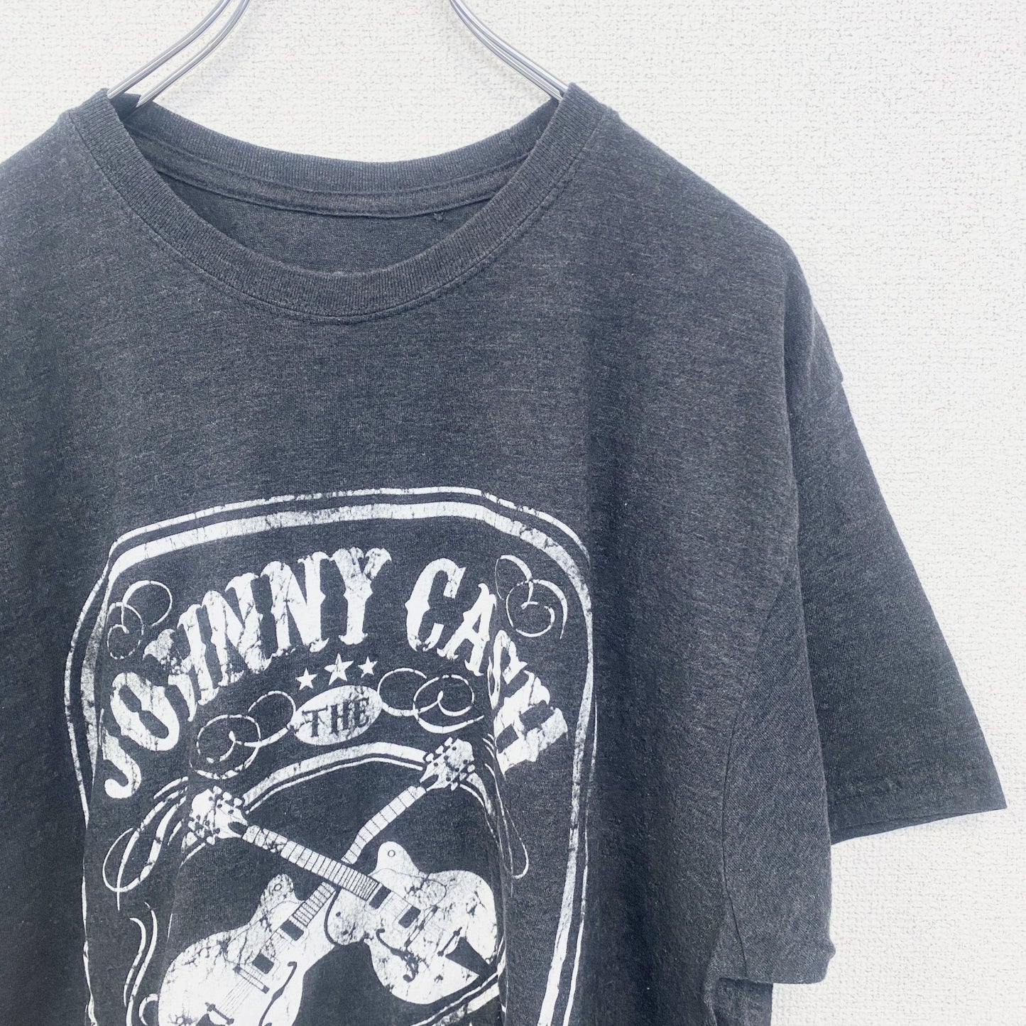 古着 used　半袖バンドプリントTシャツ　ジョニーキャッシュ　灰色　ダークグレー　クルーネック　レトロデザイン　2XLサイズ