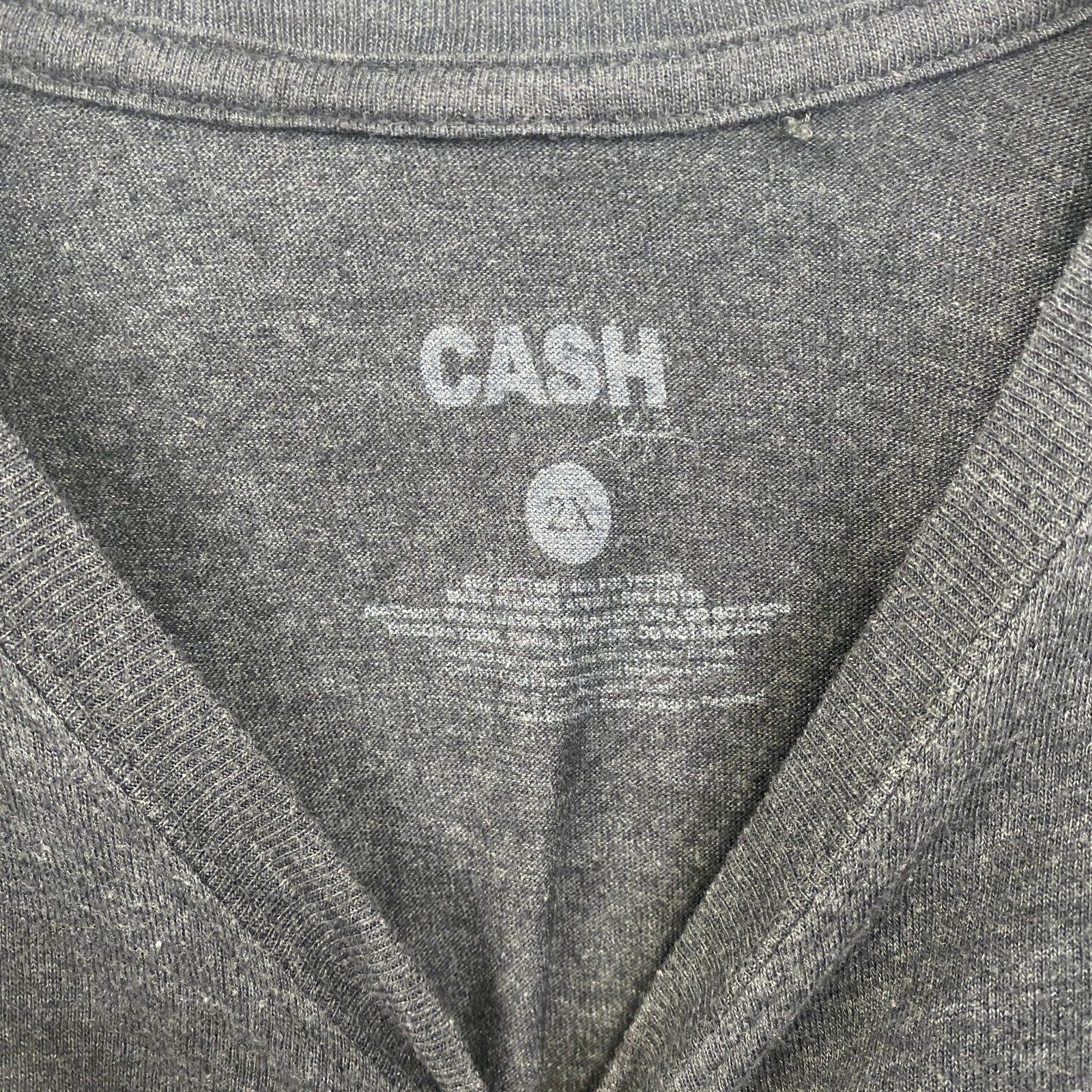 古着 used　半袖バンドプリントTシャツ　ジョニーキャッシュ　灰色　ダークグレー　クルーネック　レトロデザイン　2XLサイズ
