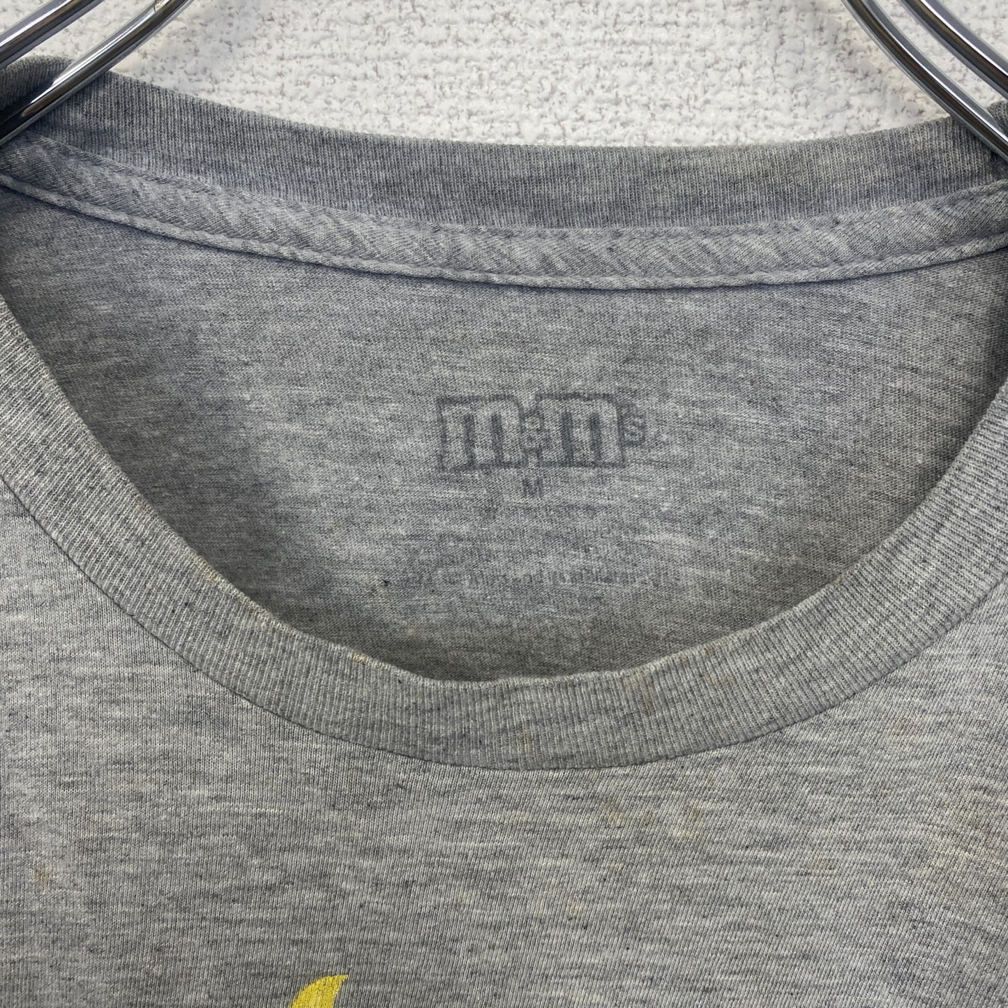 古着 used　半袖アニメプリントTシャツ　m&m's　灰色　　グレー　ライトグレー　クルーネック　レトロデザイン　Mサイズ