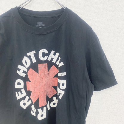 古着 used　半袖バンドプリントTシャツ バンT　音楽　レッチリ　レッドホットチリペッパー　レトロデザイン　クルーネック　Lサイズ